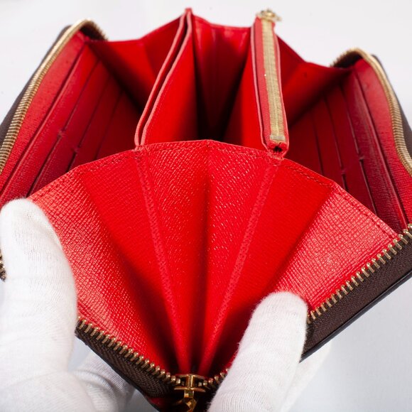 Authentic Louis Vuitton Monogram Poppy Zippy Wallet - Picture 15 of 16